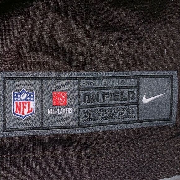 Women’s Cleveland Browns jersey size XL - Picture 5 of 8